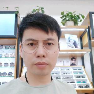 京睛眼鏡與高達(dá)產(chǎn)品銷售基地 眼鏡銷售的跨界融合與創(chuàng)新之路